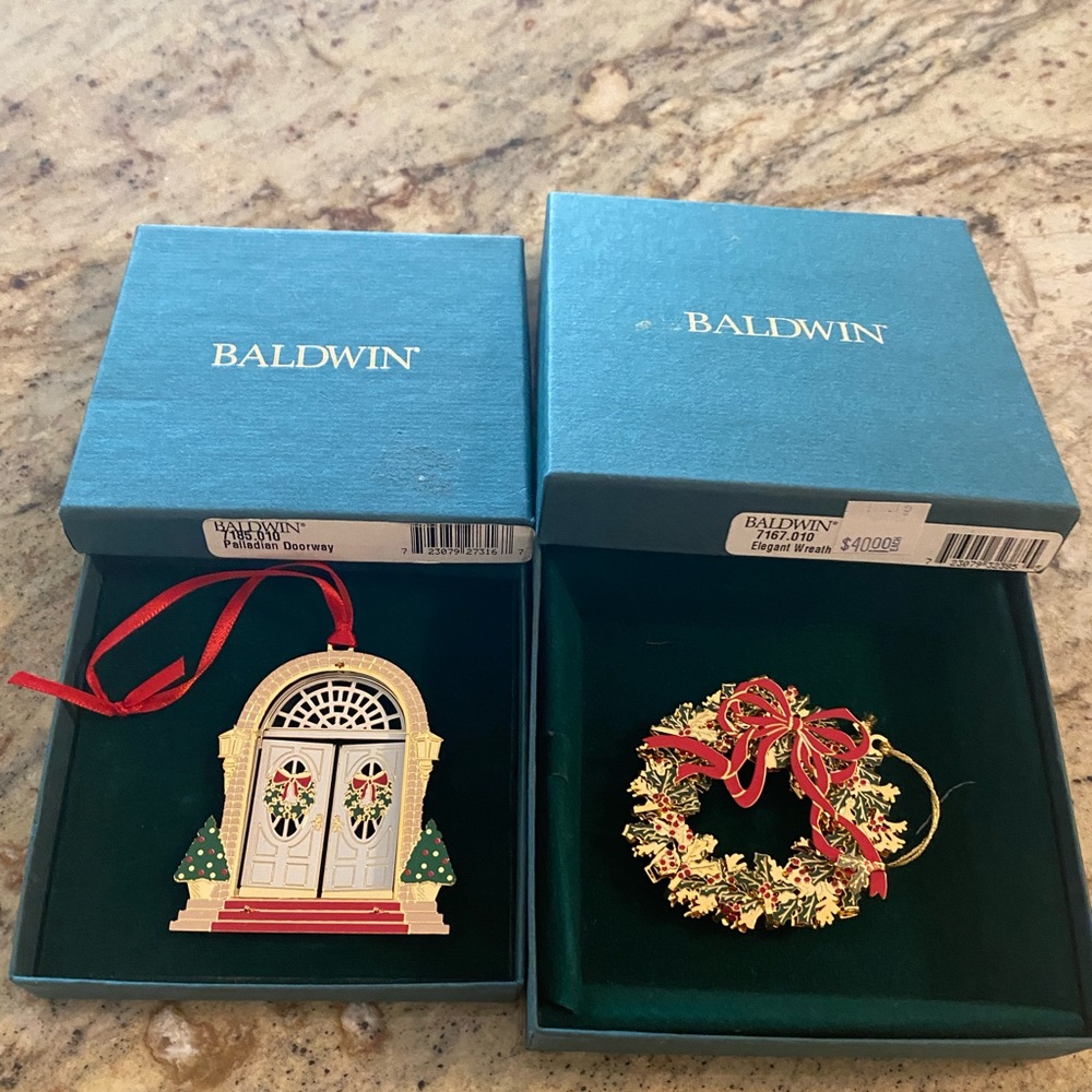 Baldwin Palladian Doorway & Elegant Wreath Christmas Ornaments.